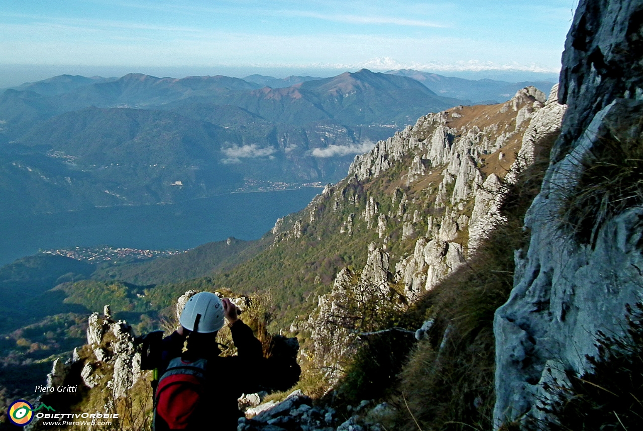 14 Panorama dal Lago di Como fino al Monte Rosa.JPG